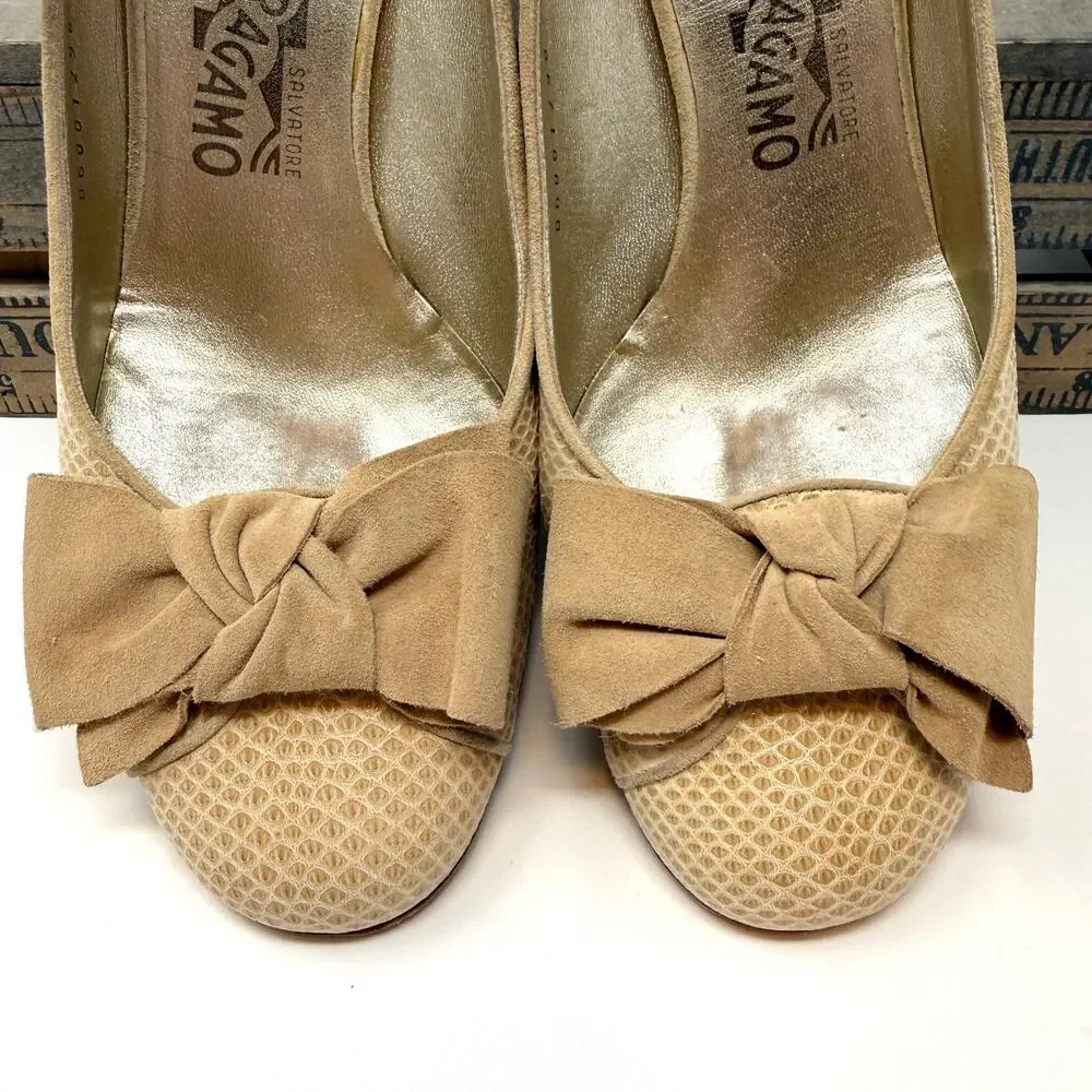 Salvatore Ferragamo Zucchero Leather Reptile Suede Bow Pumps Heels Beige Size 10